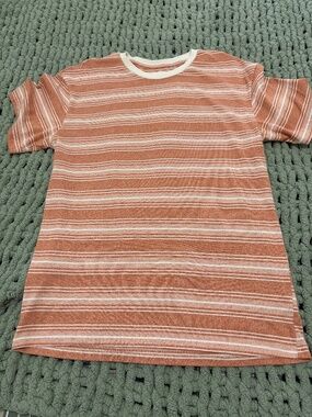 PacSun Retro 90s Striped Tee – Size Medium 🍊 🌊